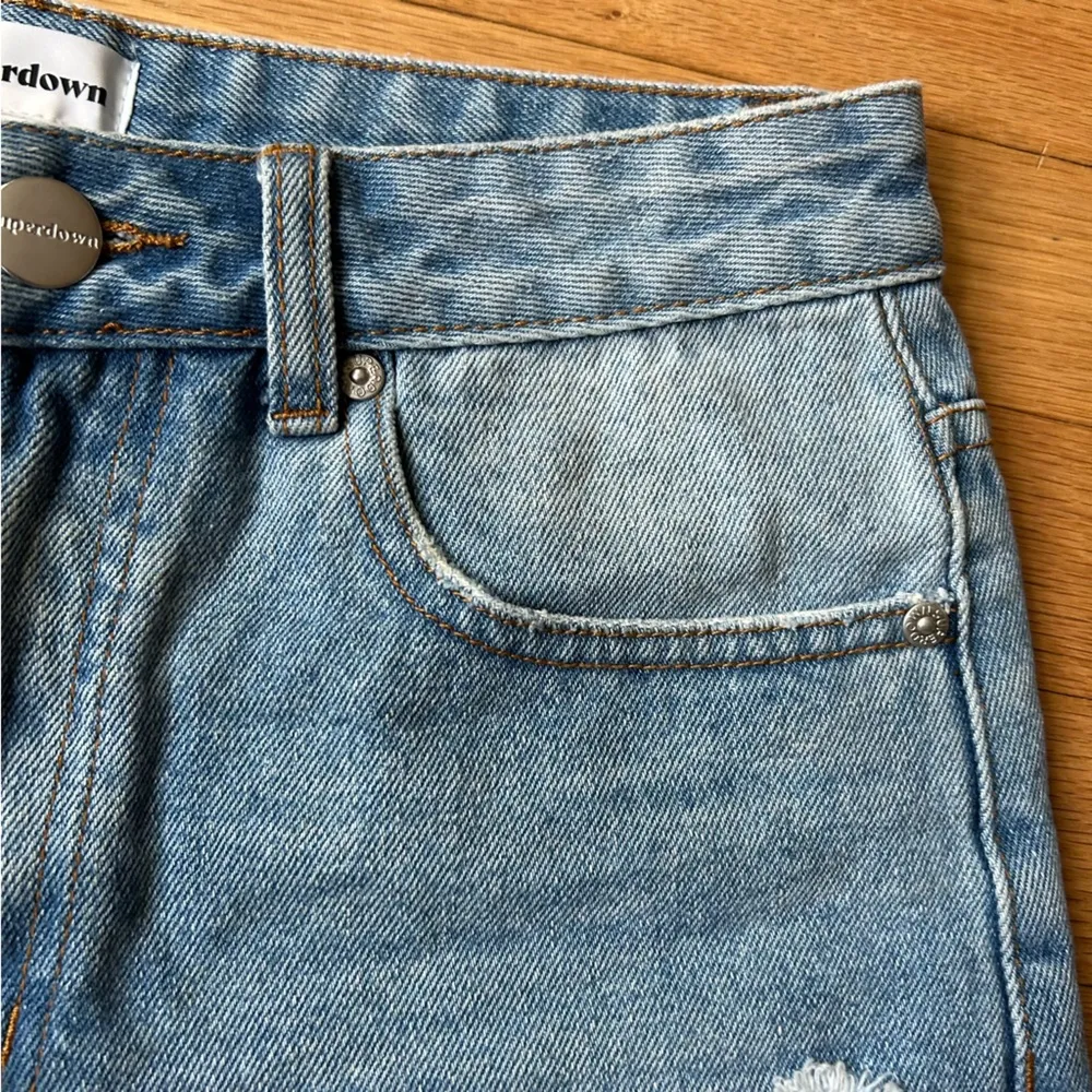 Superdown Blue Denim Distressed High Waisted Shorts Size 26 - Image 7