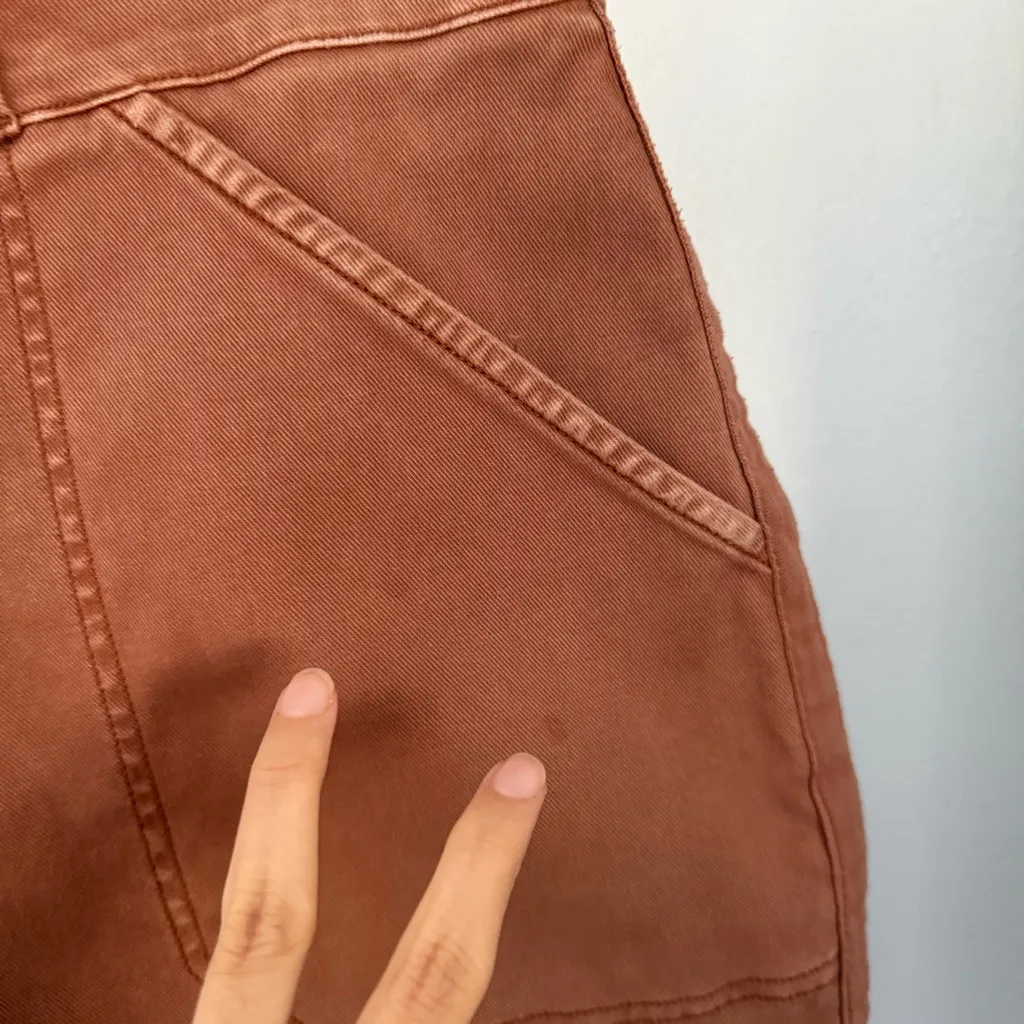 Spanx Medium Stretch Twill Shorts Bronze Glow Terracotta Fall - Image 4