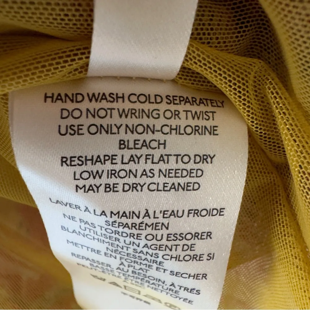 Anthropologie Chiffon Button Up Front 3/4 sleeve top floral stretch layered XS - Image 8