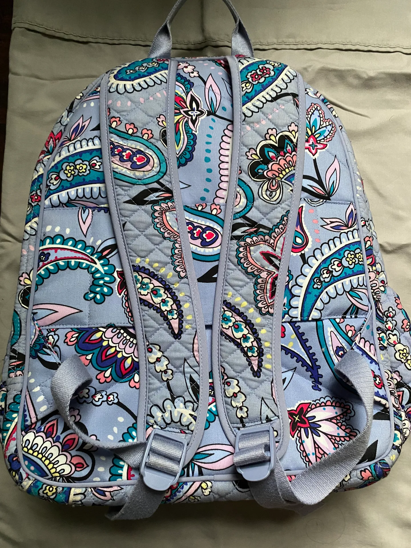 Vera Bradley Backpack - Image 2