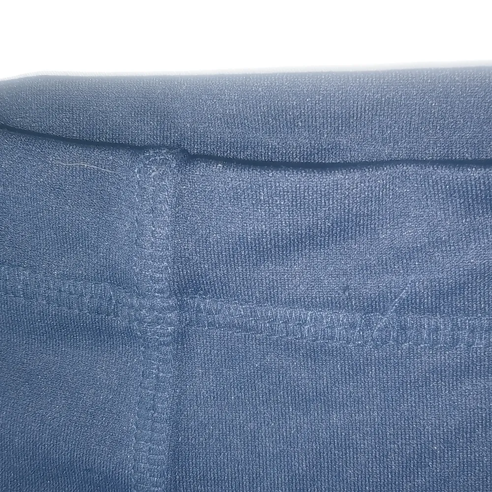 Liz Lange Maternity 2 Jeans Blue Size undefined - Image 2