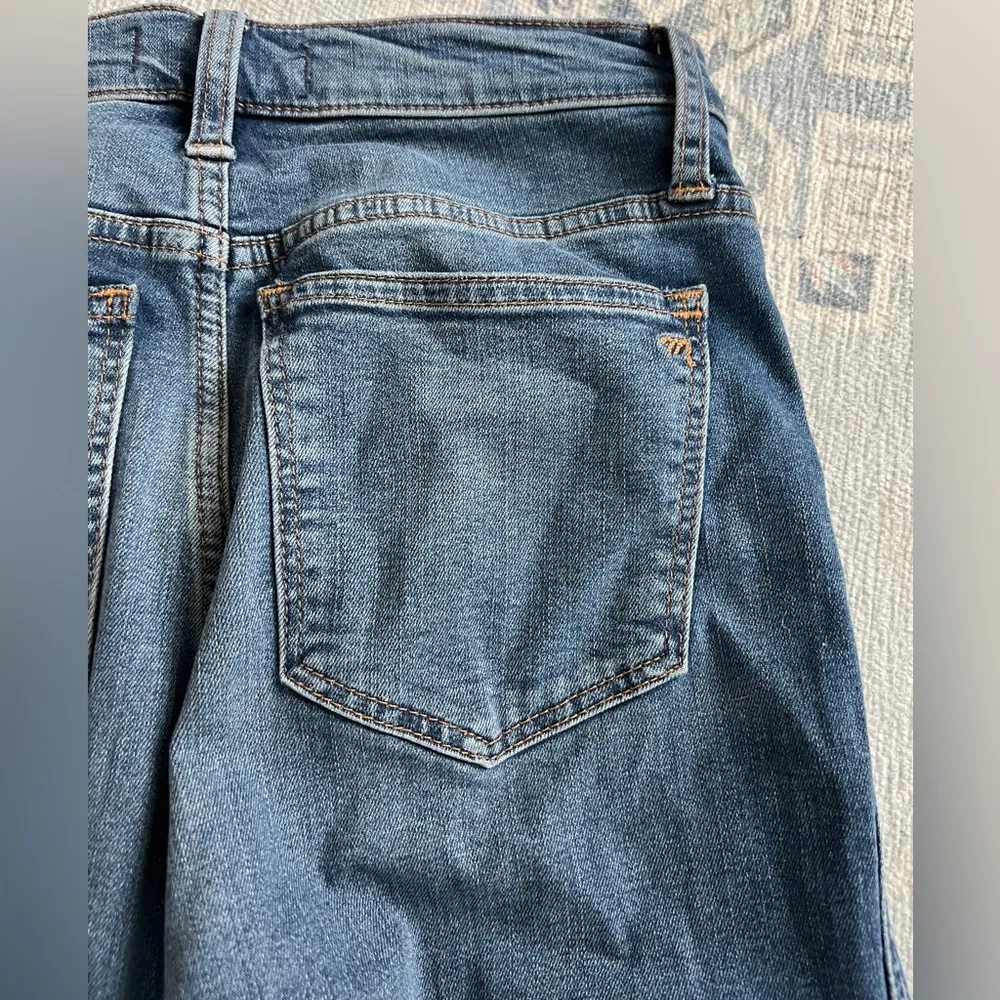 Madewell Stovepipe Jeans in Dearham Wash - Image 9