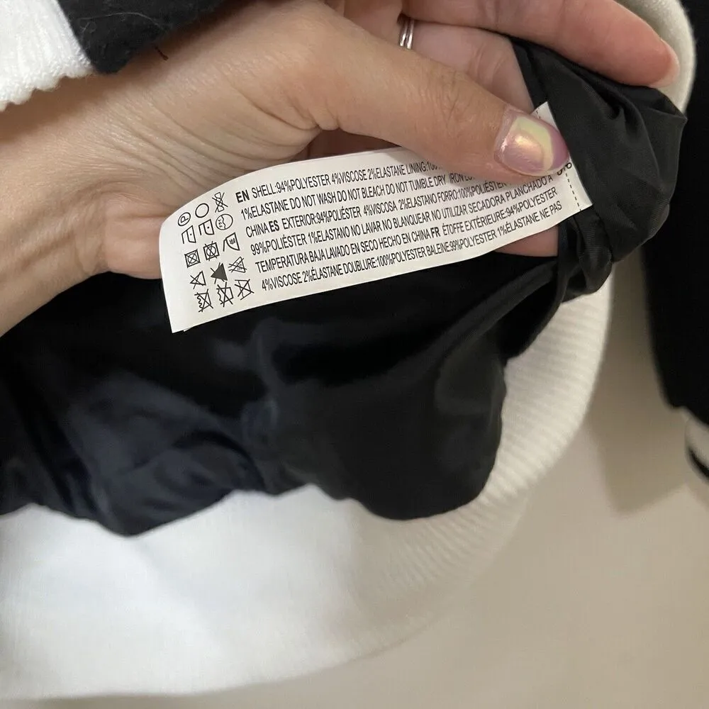 Forever 21 NEW!  black fleece varsity snap button oversized jacket size US small - Image 4