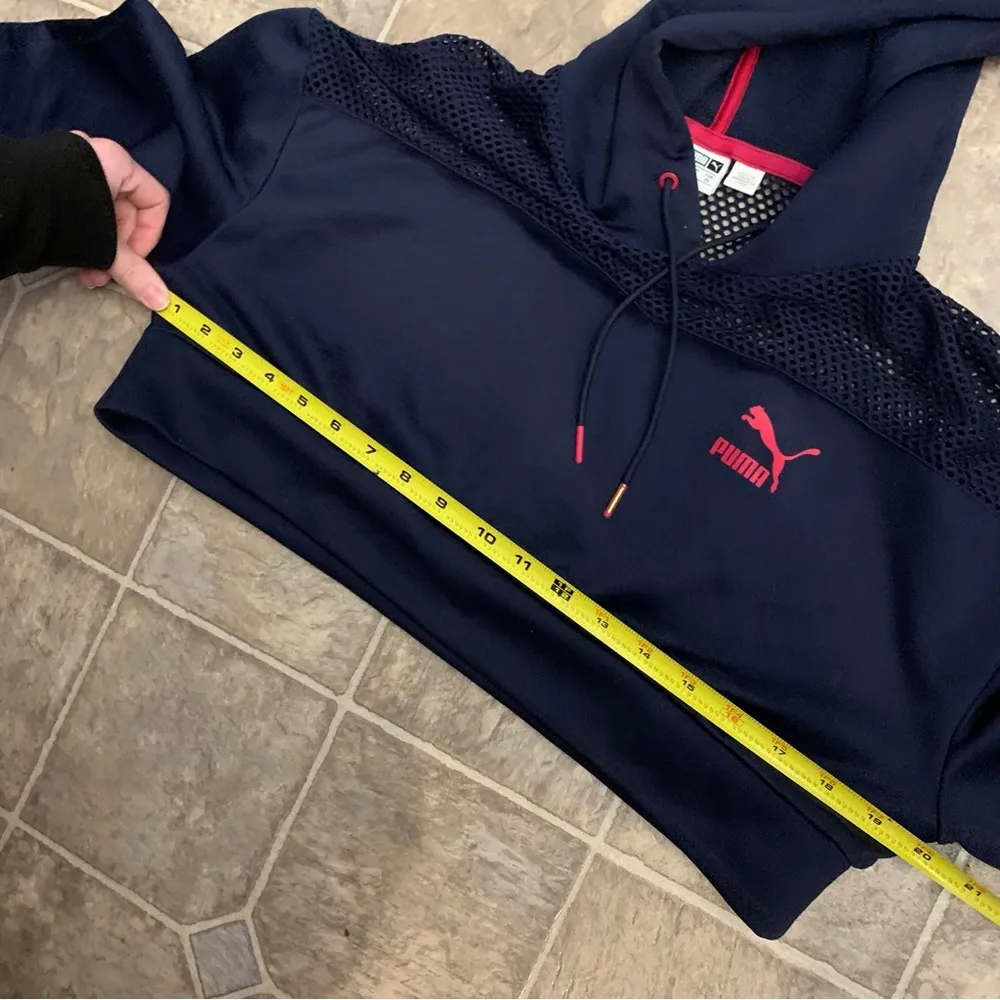 Puma Cropped Dark Blue Hoodie w/ Flower Patch Mesh/Net | XS Fitness, Gym - Image 6