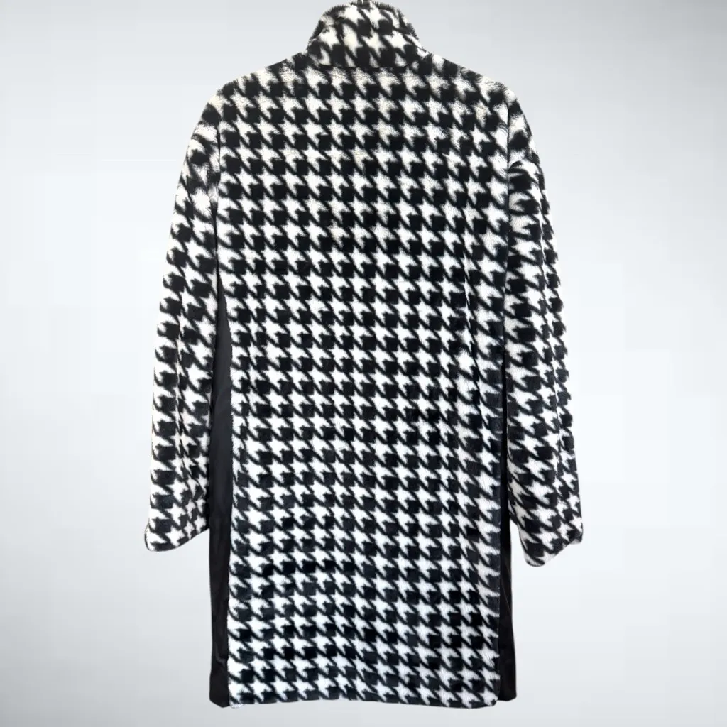 POL Faux Fur Houndstooth Coat Size S - Image 2