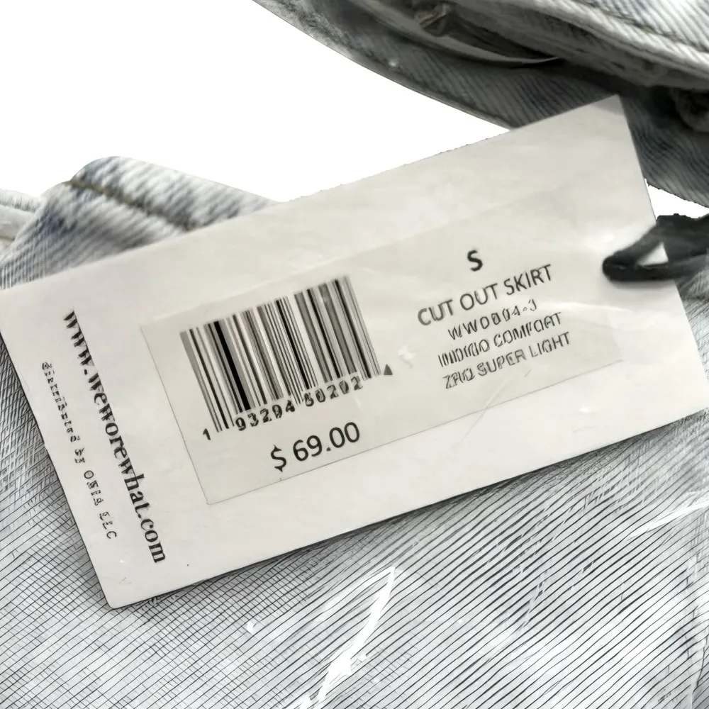 NWT WEWOREWHAT Denim Cut Out Mini Skirt Super Light Indigo Size S - Image 8