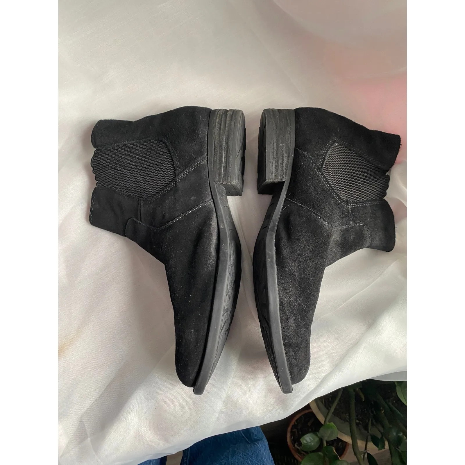 BORN Suede Chelsea Black Ankle Boots 9.5 Boho Western Heritage Capsule Cowgirl - Image 6