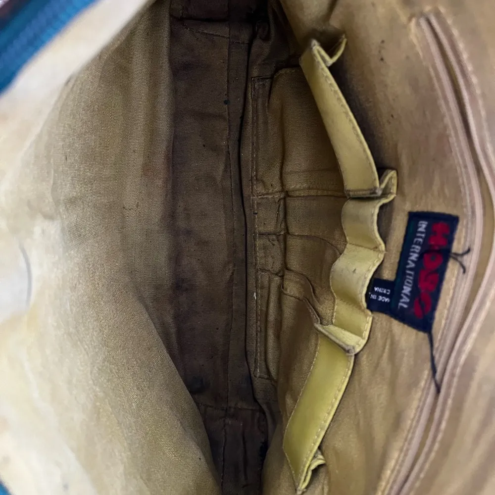 Hobo international dark Green Leather roomy Shoulder Bag w/flaws stains - Image 9