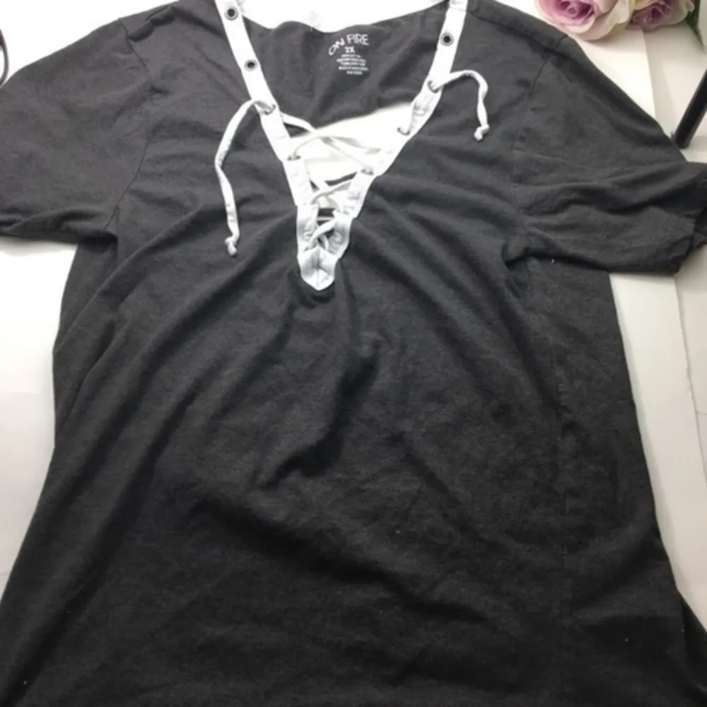 On fire  gray summer top 2X - Image 3