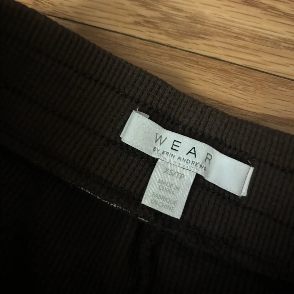 Cleveland Browns Shorts Size XS - Image 6