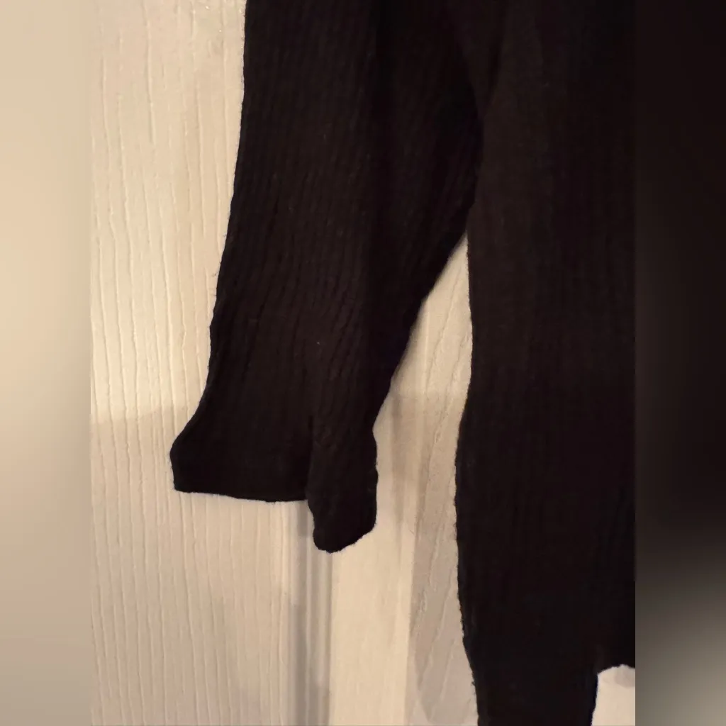 Lauren Moshi Black & White Floral Heart Women's Sweater Size XS/Small - Image 9