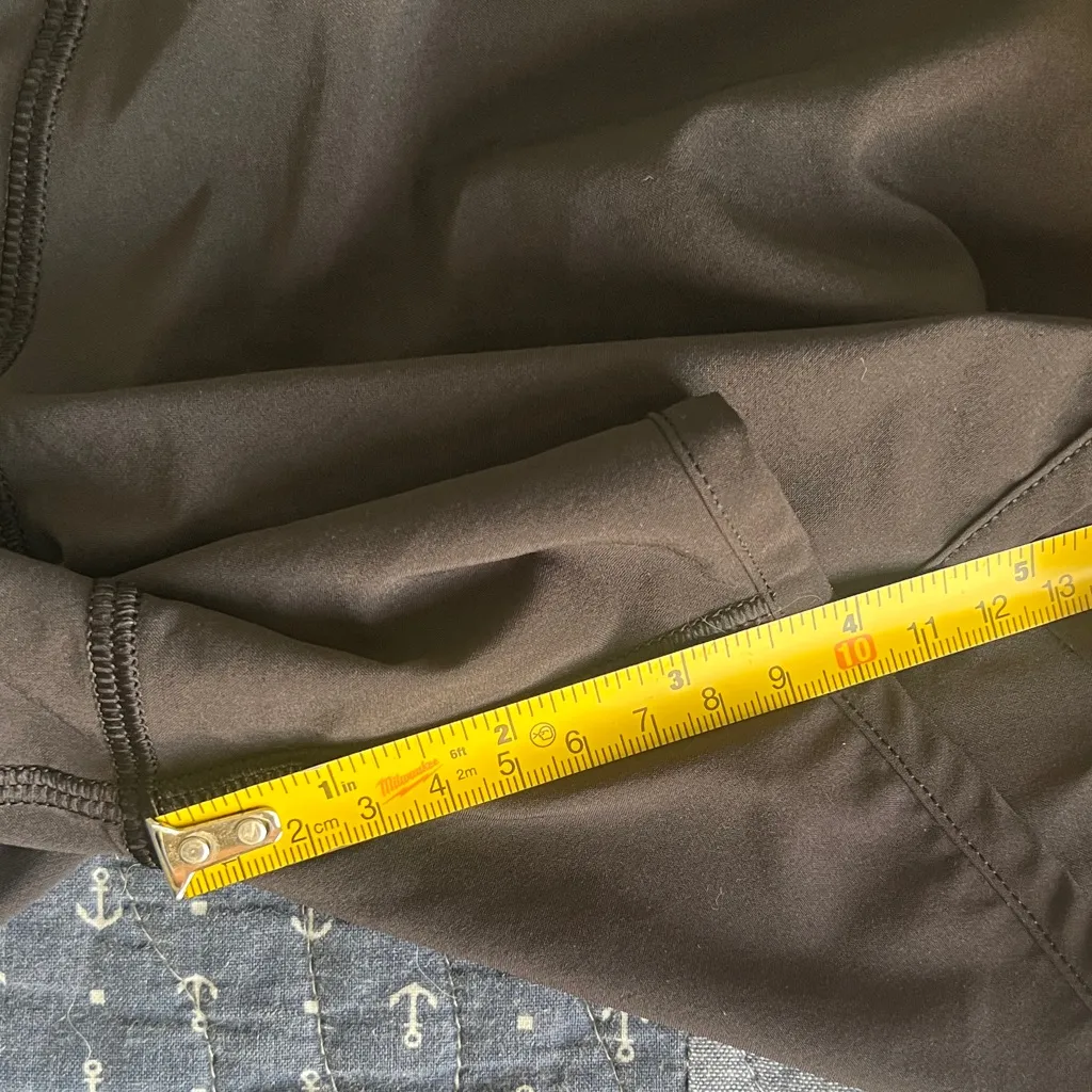 Lululemon Run Times Short sz6 - Image 8