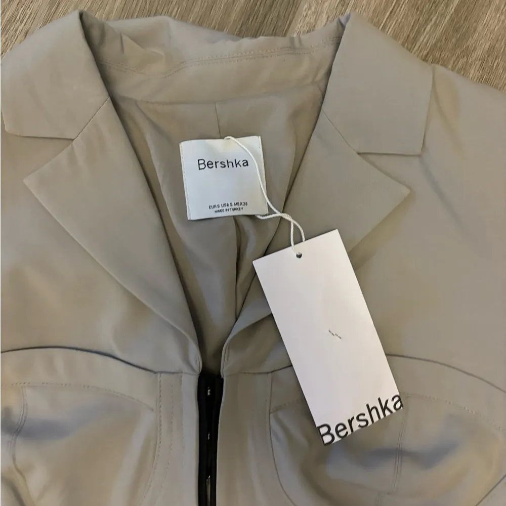 NWT berksha cropped blazer Black - Image 2