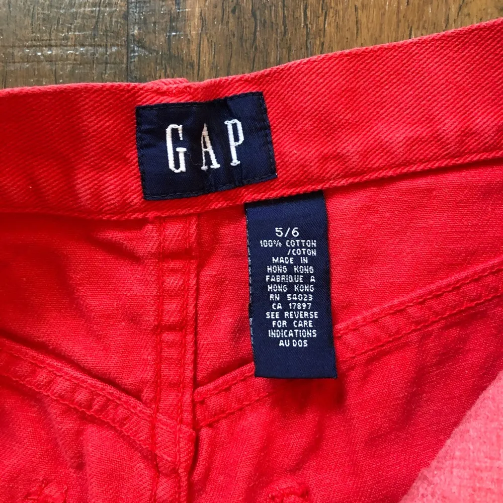 Gap  red jeans shorts - Image 4