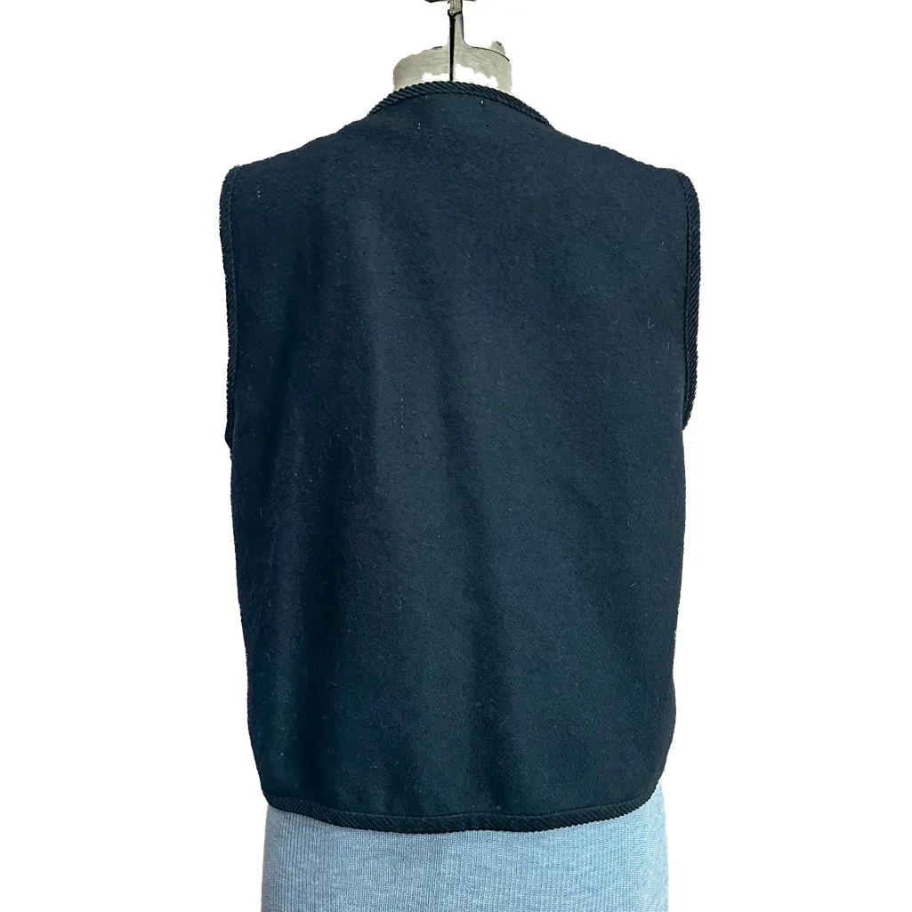 Paul Harris Design vintage wool vest with floral embroidery in black and gray. Size M - Image 4