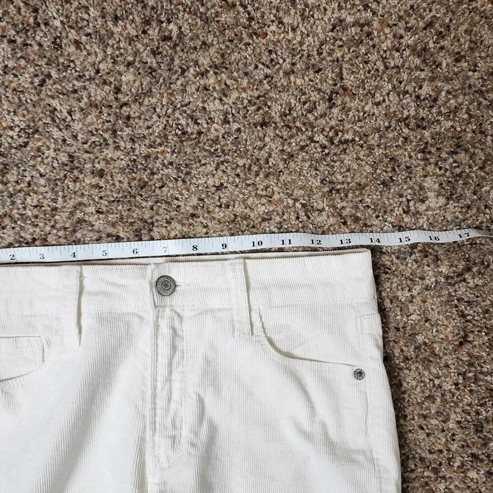 Old Navy White Denim Rockstar Shorts Women's Mid Rise Skinny Size 2 Ribbed - Image 6