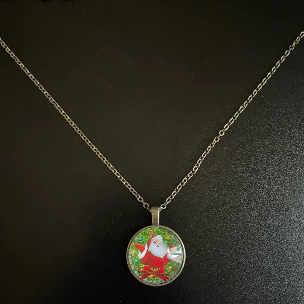 Christmas Santa Claus necklace - Image 5