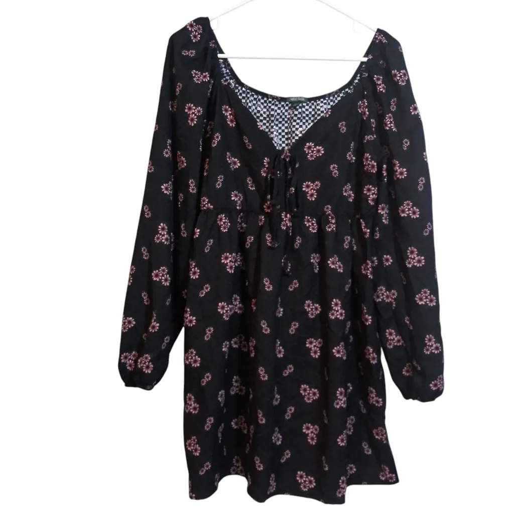 Wild Fable Dark Floral Long Sleeve Tie-Front Muse Dress Size M - Image 2