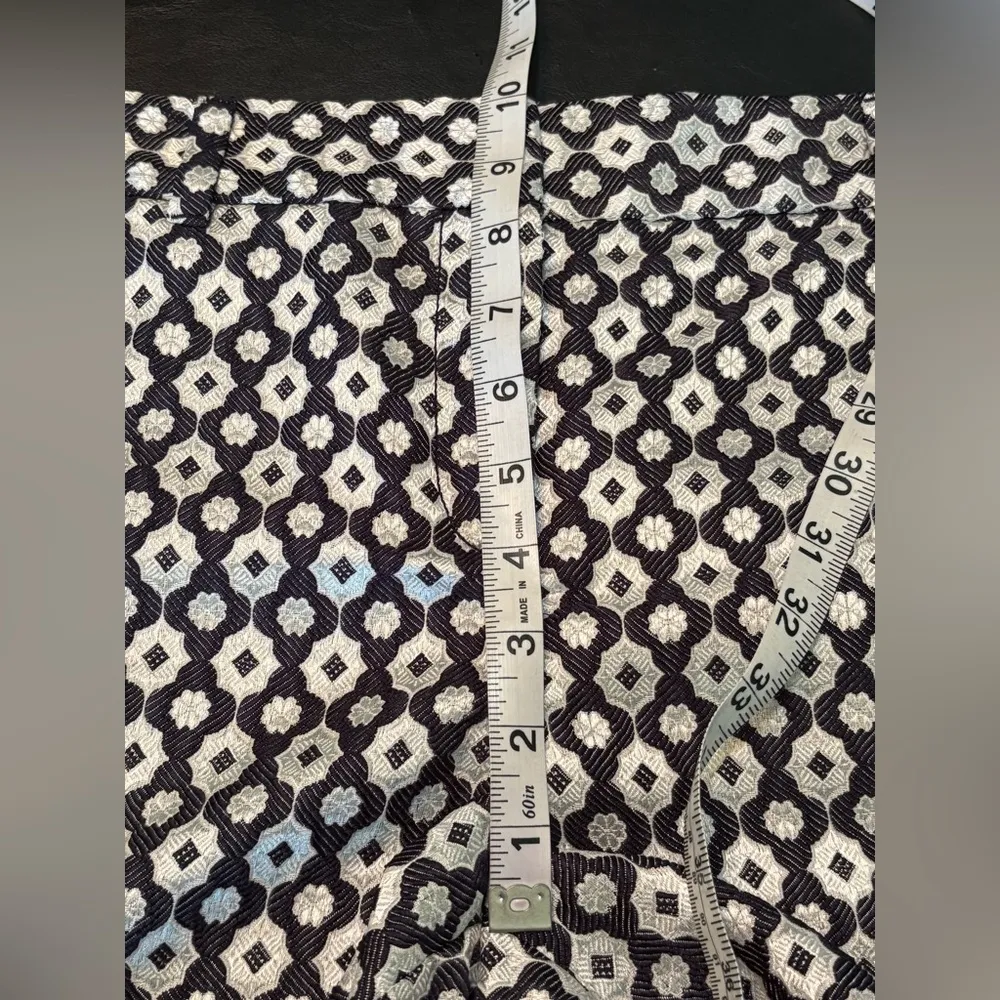 LOFT Patterned Women Shorts size 10 - Image 8