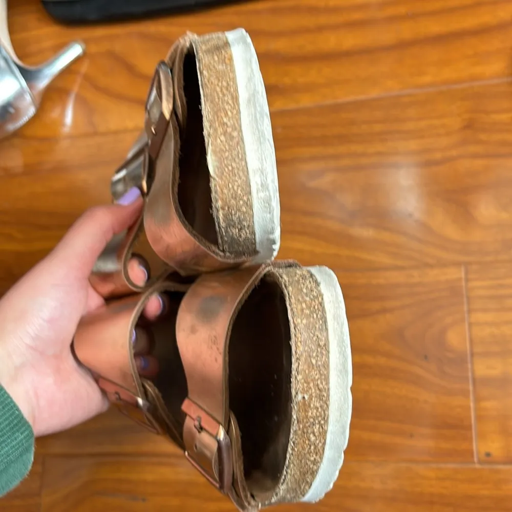 Birkenstock Arizona Rose Gold Leather Sandals - Image 6