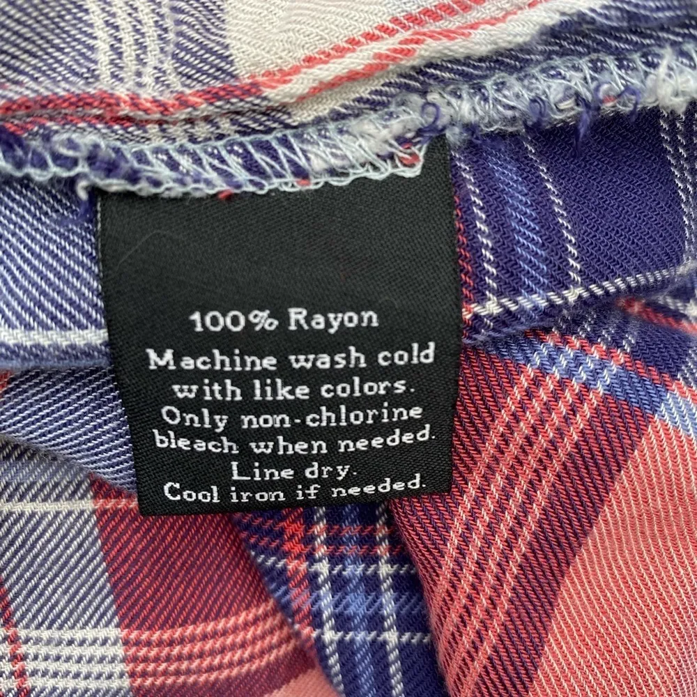 Rock & Republic Sleeveless‎ Shirt - Image 7