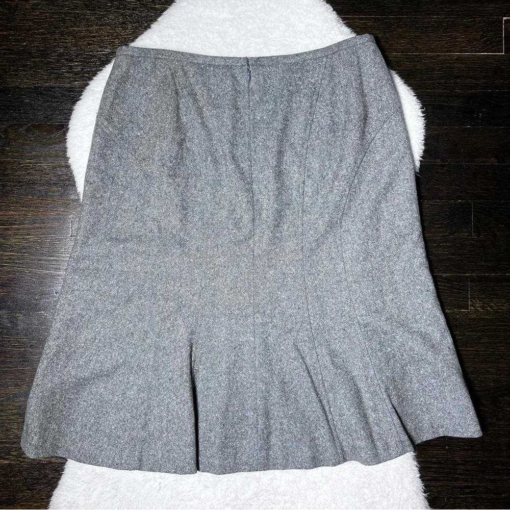 Ann Taylor Gray Virgin Wool Lined Trumpet Skirt - Image 7