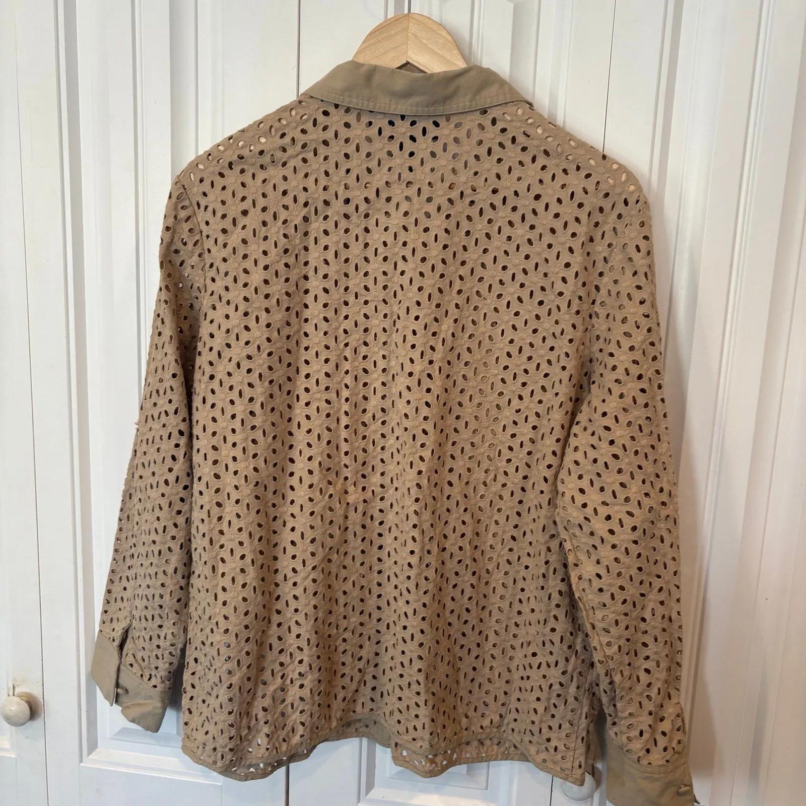 Susan Graver  Tan Eyelet Button Down Shirt Size Large - Image 2