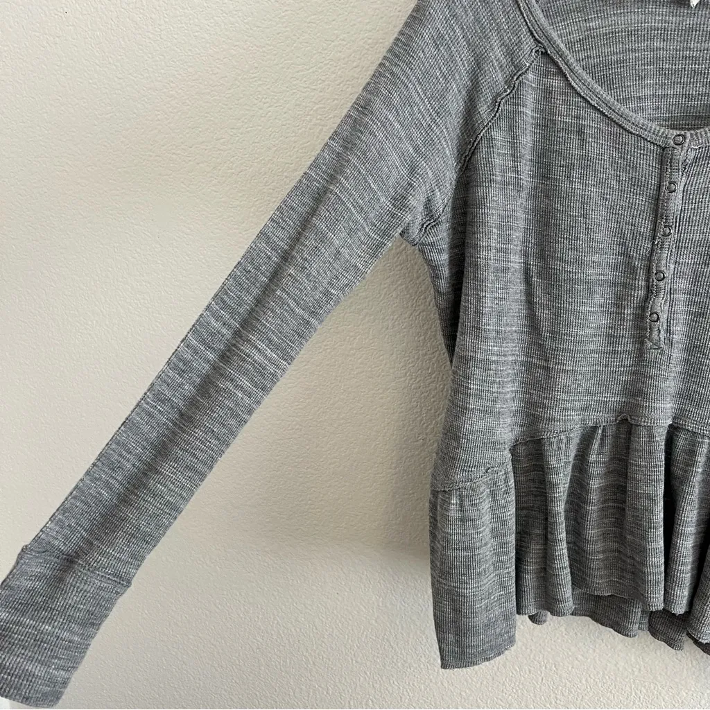 We the Free Coastline Henley Peplum Long Sleeve Top M - Image 3