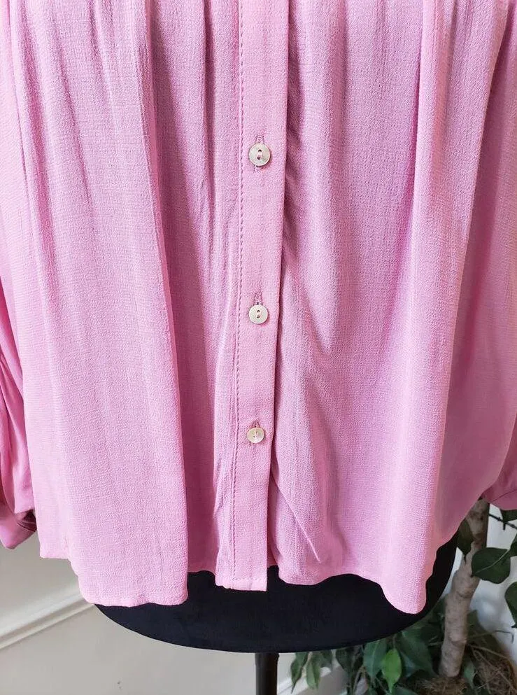 ZARA Button Down Shirt Women's Size Small Pink Solid Pleated Long Sleeve V-Neck - Image 4