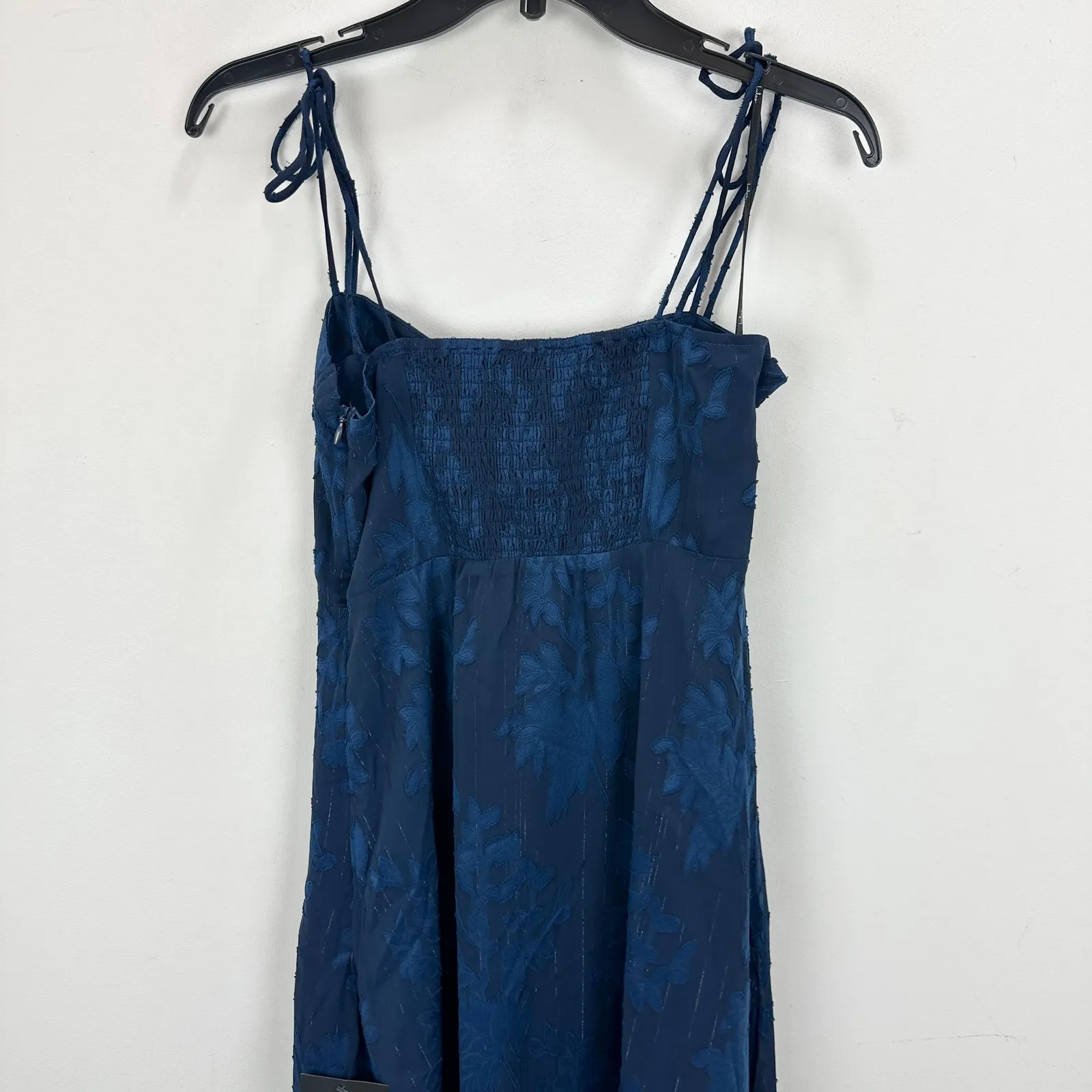 Lulus Loveliest Looks Navy Blue Floral Jacquard Tie-Strap Midi Dress Small NWT - Image 9