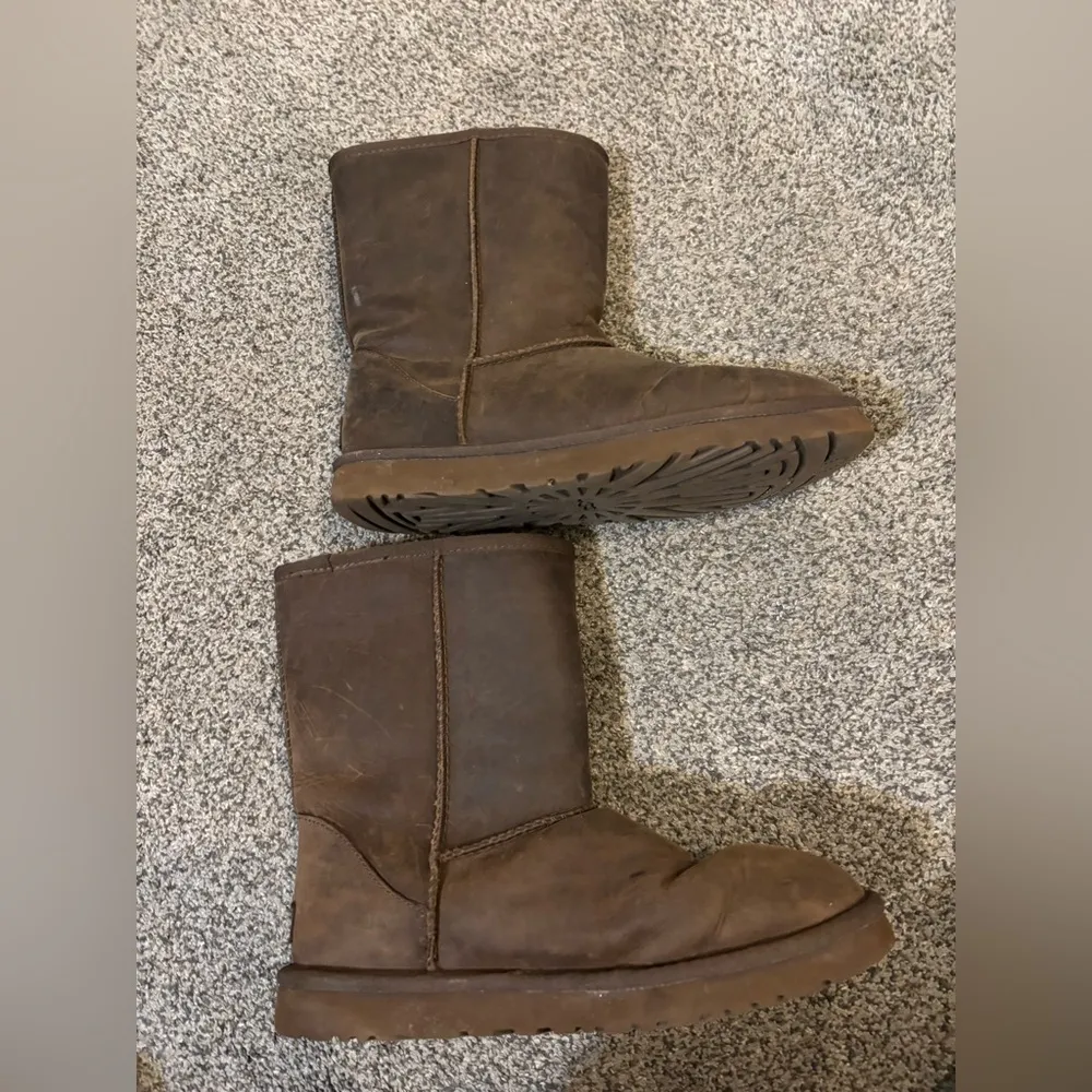 Ugg Leather Fur Lined Boots - Image 3