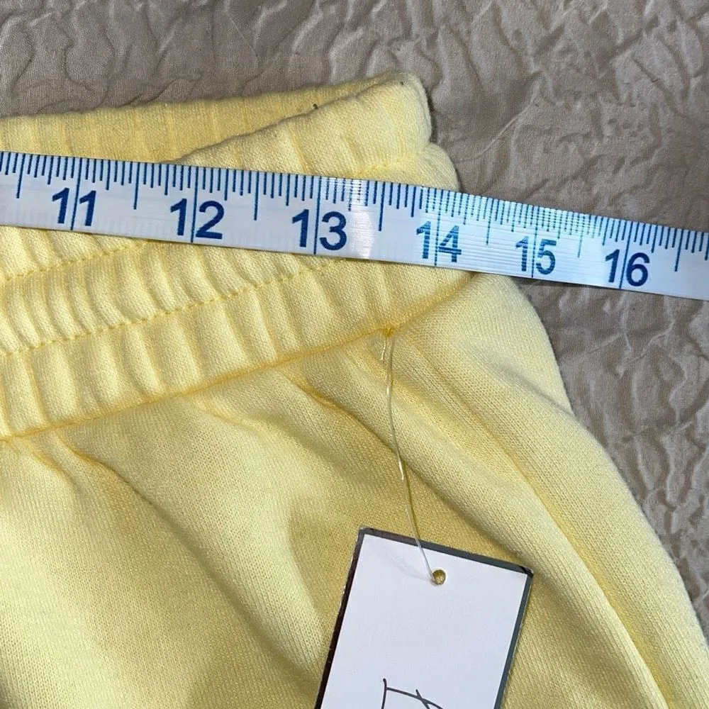 Love Streak Pull On Sweat-pant Material Shorts Embroidered Pale Yellow Size Larg - Image 6