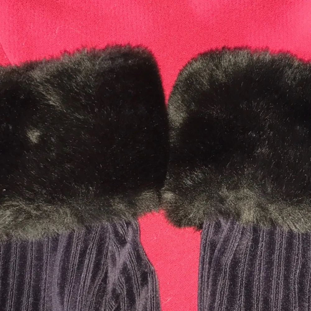 Saks Fifth Avenue fur gloves - Image 2
