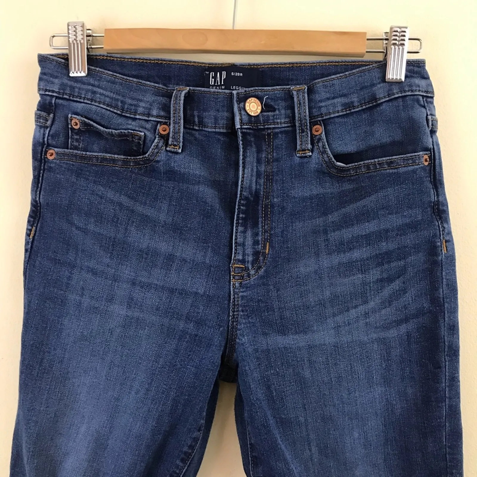 Gap High Rise distressed Stretch Skinny Skimmer Legging Ankle Cropped jeans 6 28 - Image 3