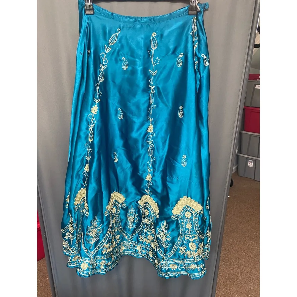 Soft Surroundings peacock teal Indian embroidered vintage medium  (b57) - Image 5