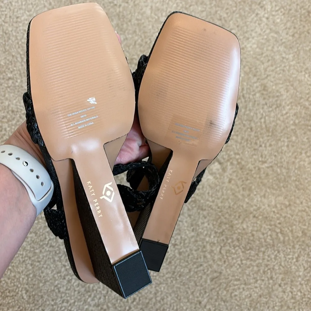 NWOT Katy Perry The Irisia Woven Wedge Heels Sandal Women's 9 Black Square Toe - Image 3