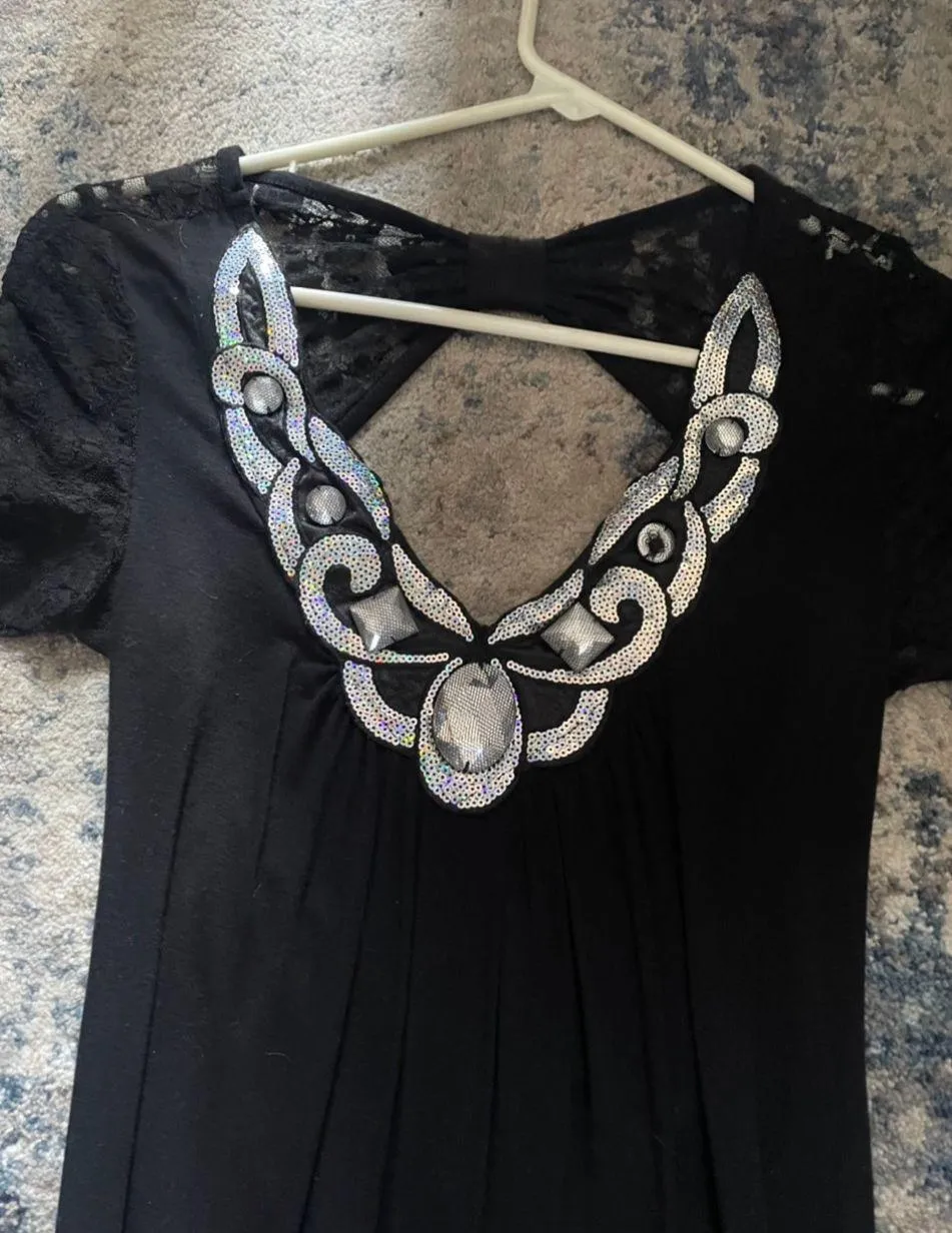 Black Dress - Image 2