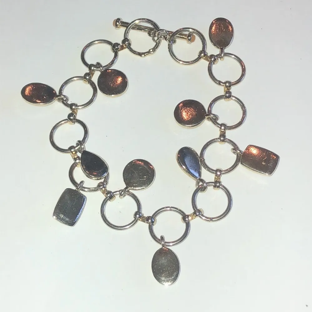 Silver Tone Neutral Dangling Resin Cabochon Boho Bracelet - Image 5