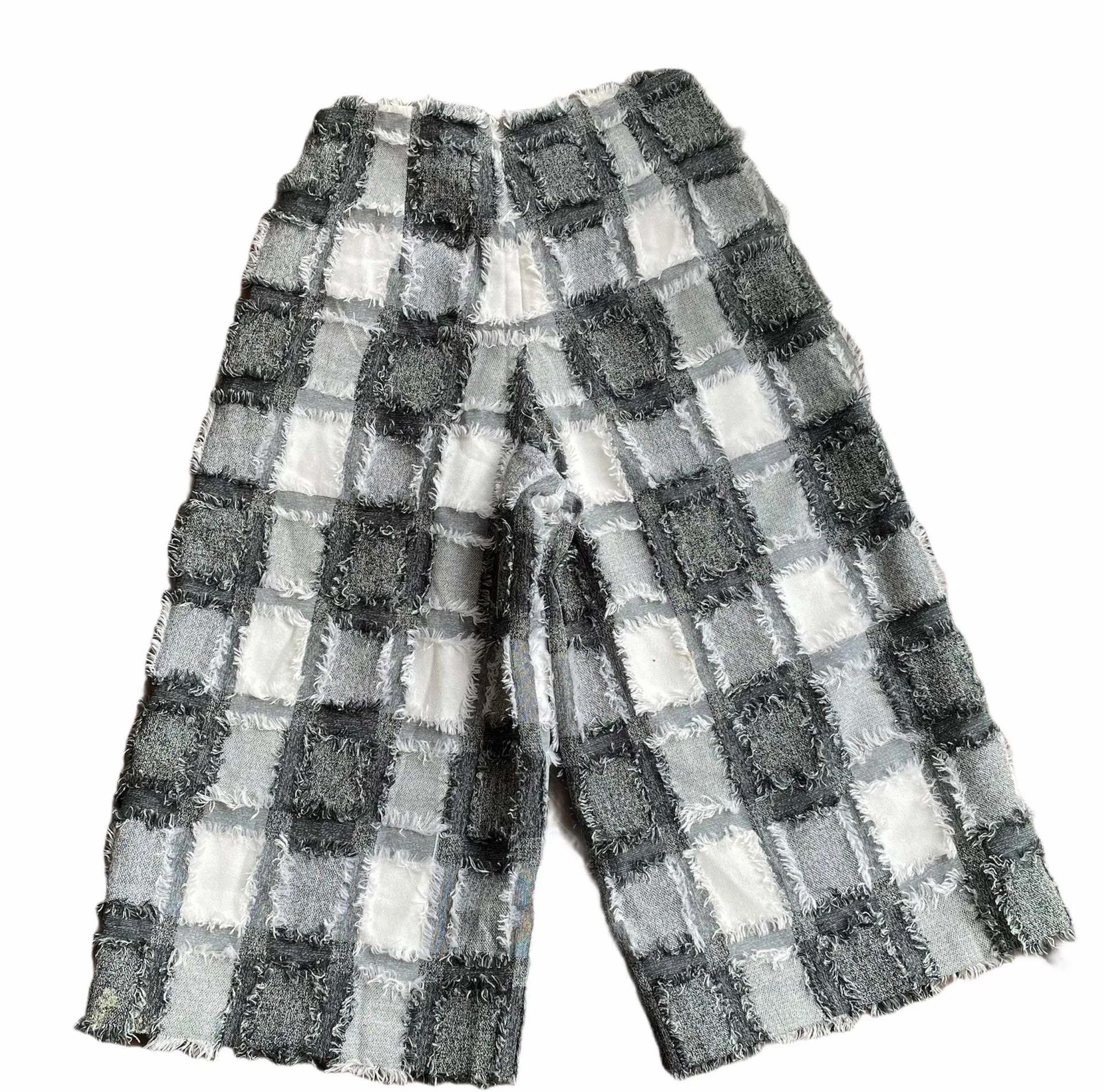 DO+BE Checkered Fringe Capris - Image 2