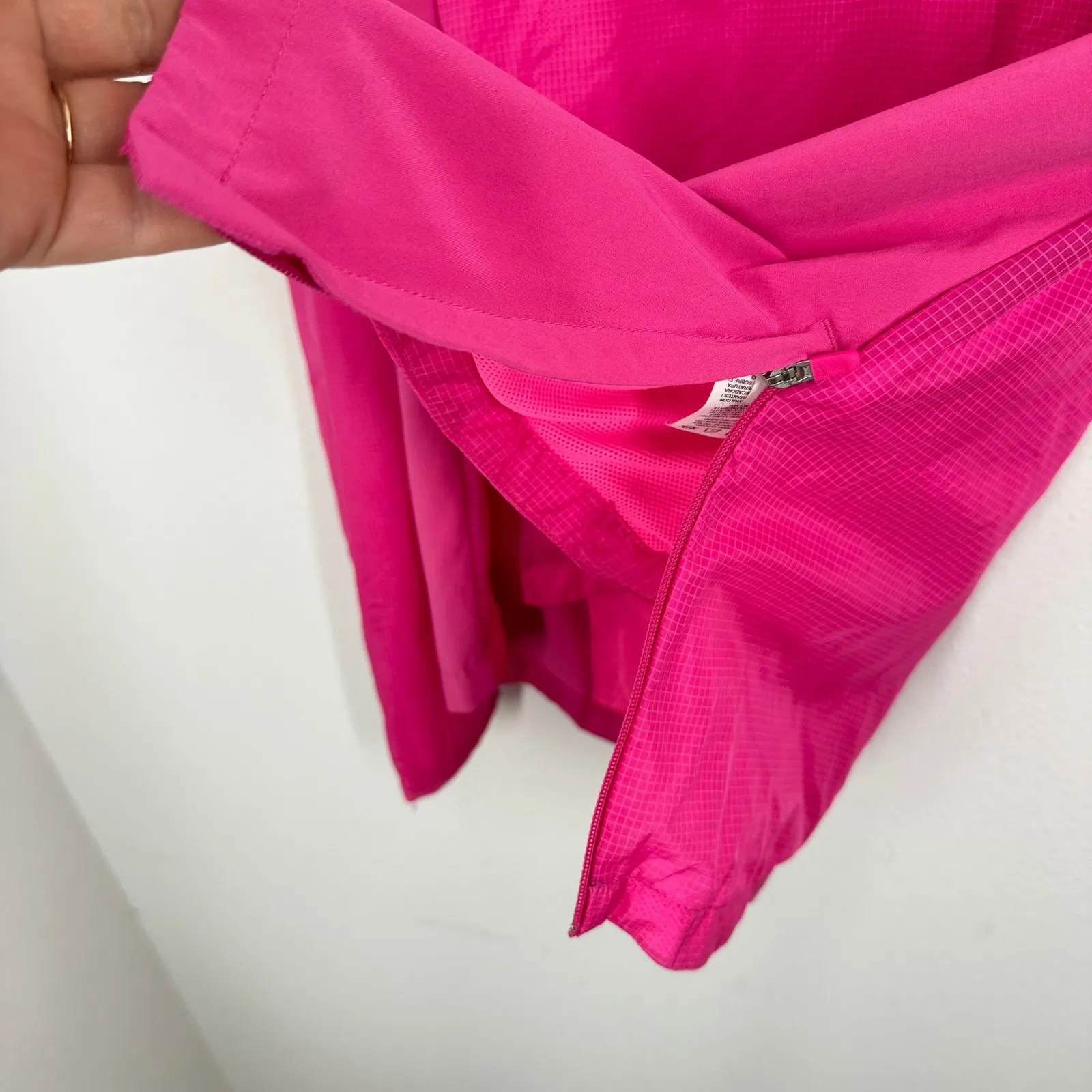 Nike Golf Women's Pink Half-Zip Pullover Long Sleeve Athletic Jacket Lightweight - Image 4