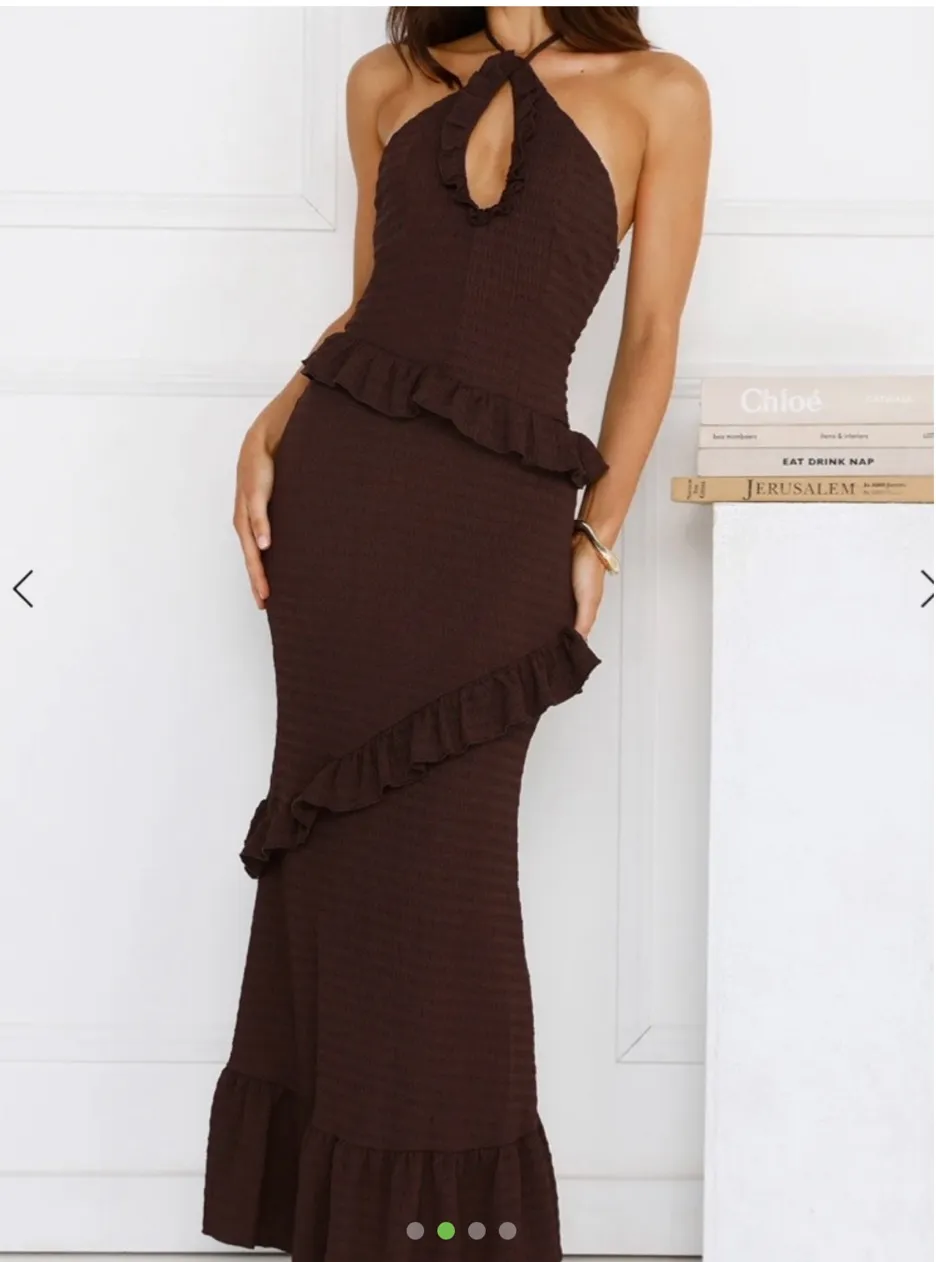 white bodycon dresses Rossi Ruffled Off The Shoulder Dress this dress is both 25 Wrap Dress Outfit Size:S (Petite) cozy