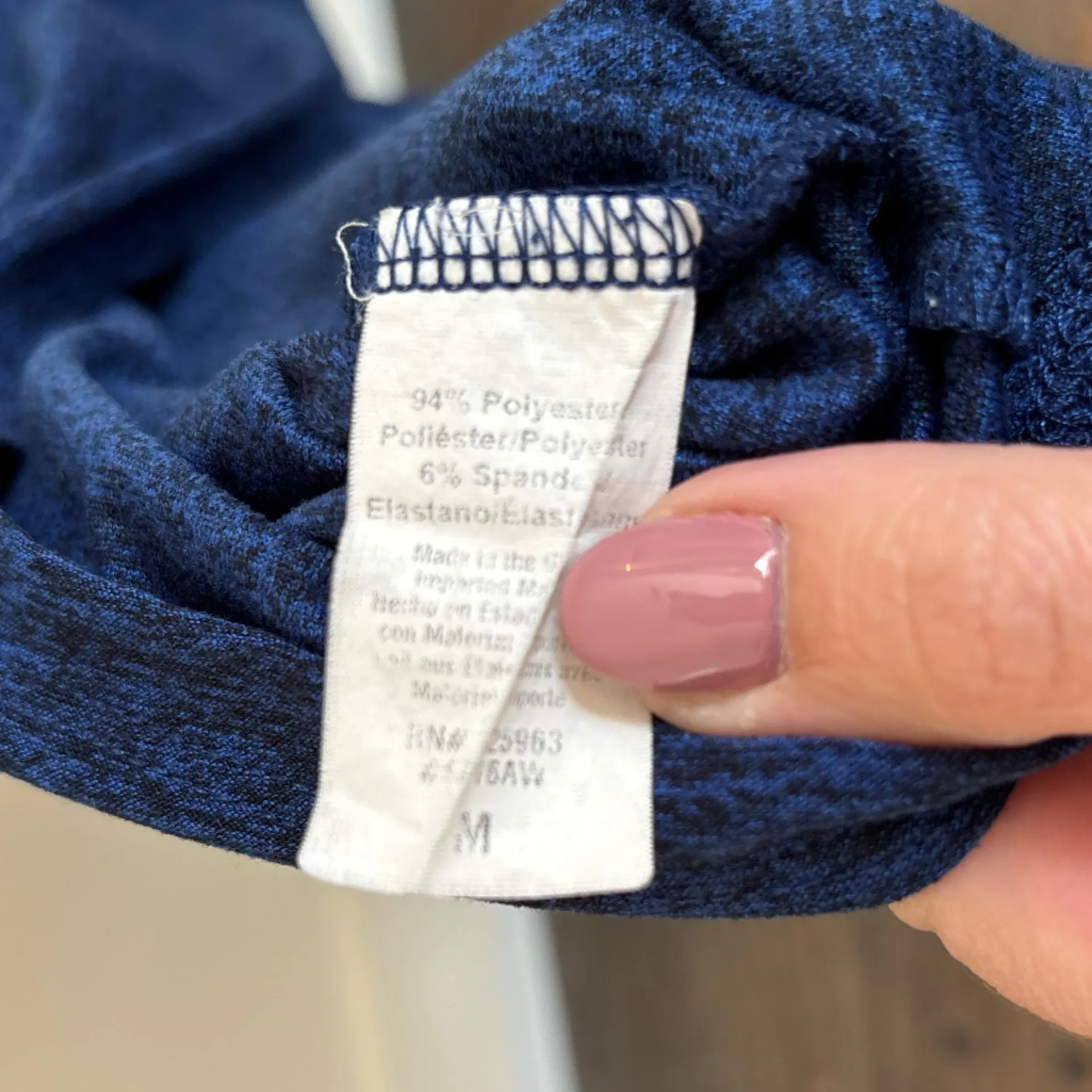 Beyond Yoga Spacedye Twist-Back Tank in Blue Size Medium - Image 5