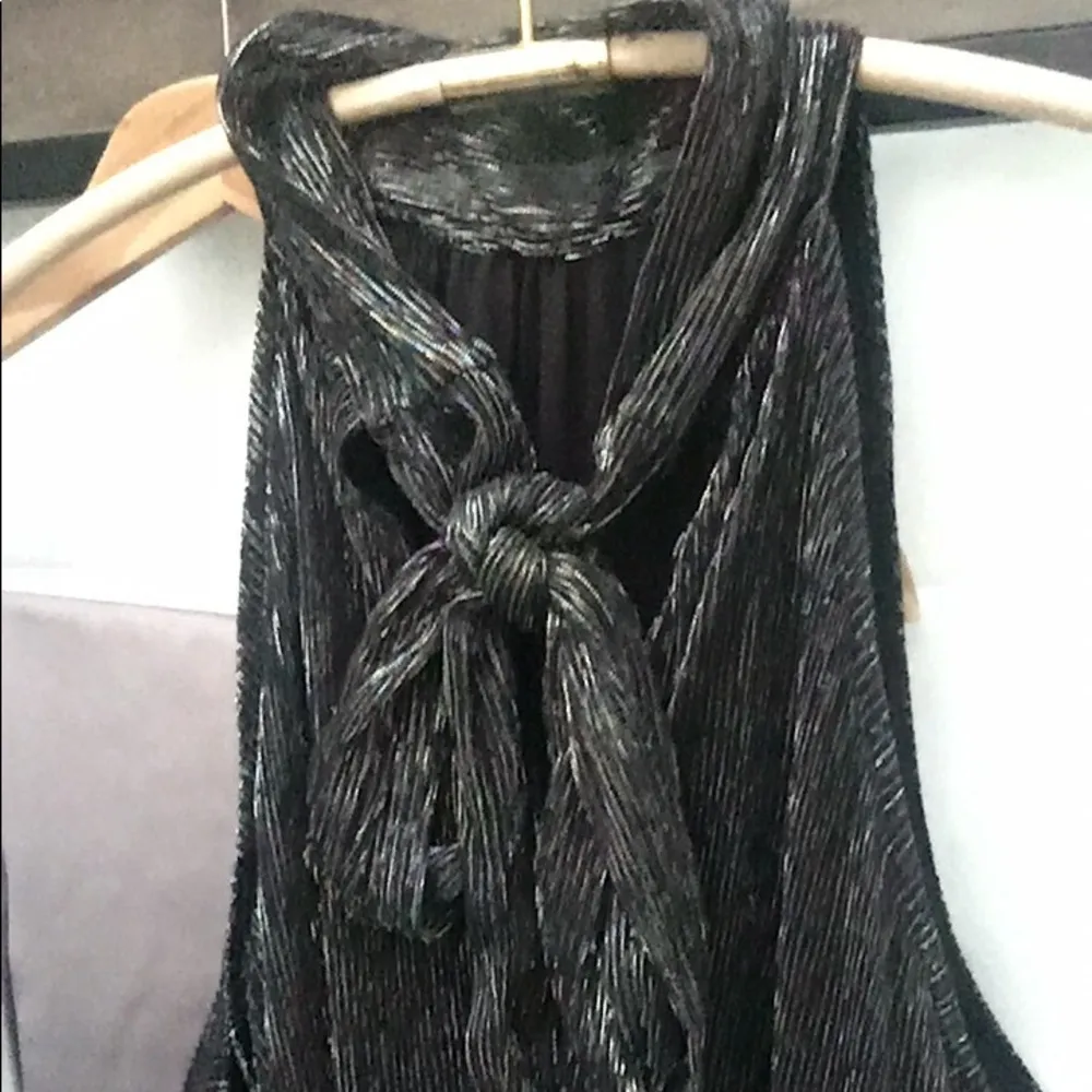 New Women’s Nine West High Halter Turtle Neck Metallic Tank Shirt - Image 7