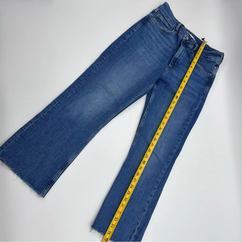 Zara Blue Ankle Cropped Jeans - Image 6