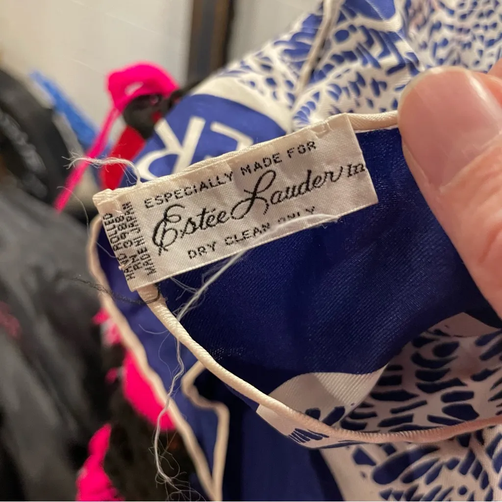 Beautiful vintage blue white print coastal luxury silk scars Estee Lauder japan - Image 6