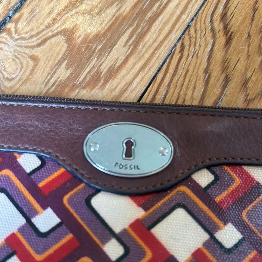 Fossil  Colorful Patterned Wristlet - Image 4
