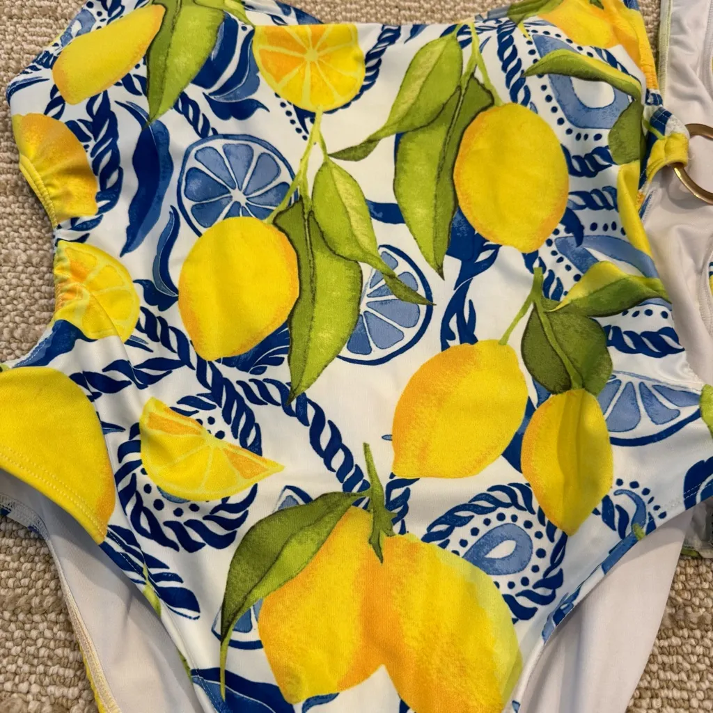 Kenny Flowers Positano Lemon Print Gold Ring Classic One Piece Swimsuit | M Yellow Size M - Image 4
