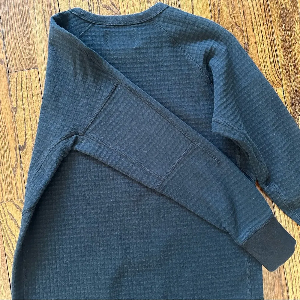 🦋 Adidas Reigning Camp Pullover Black Crewneck Sweater Medium - Image 9