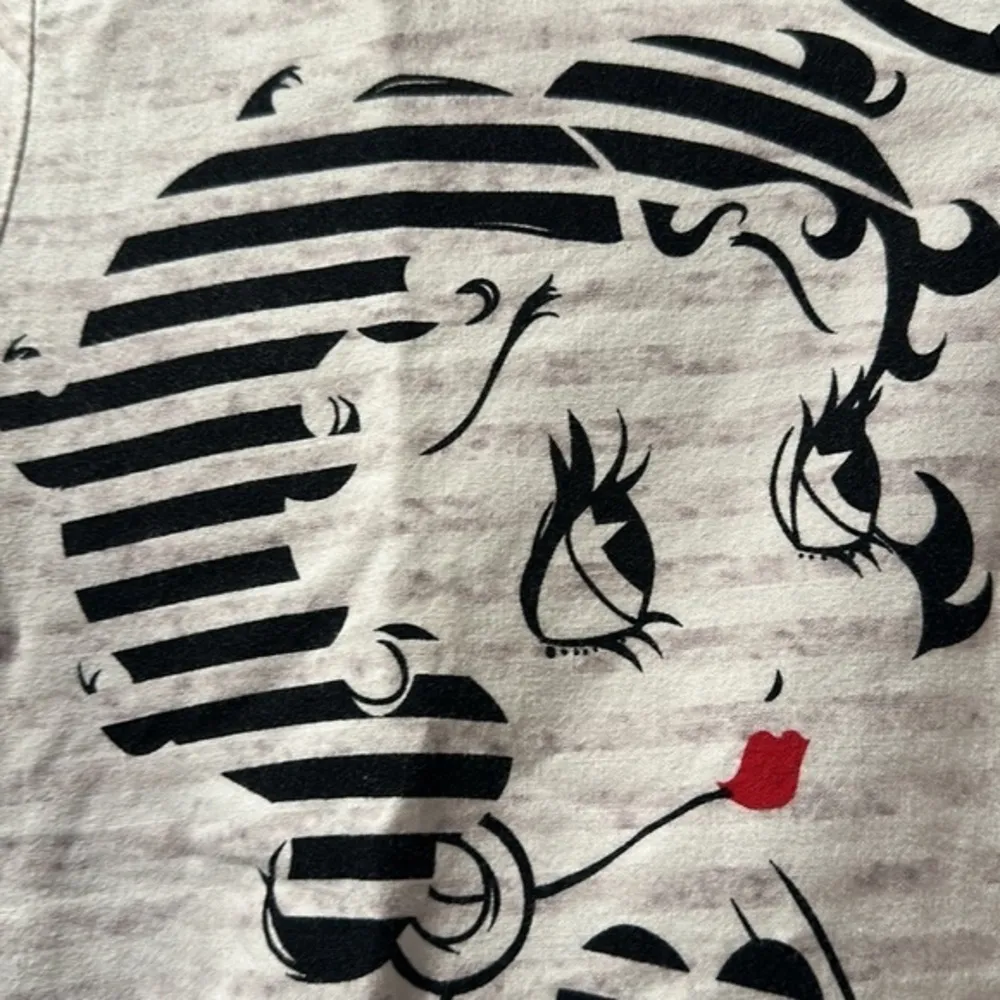 Betty Boop Gray Hospital Medical Nurse Doctor Scrub Size Small EUC #4123 - Image 2