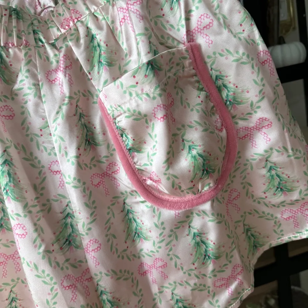 Coquette bows pajamas set long sleeve button down shirt Christmas silky velvet White Size M - Image 8